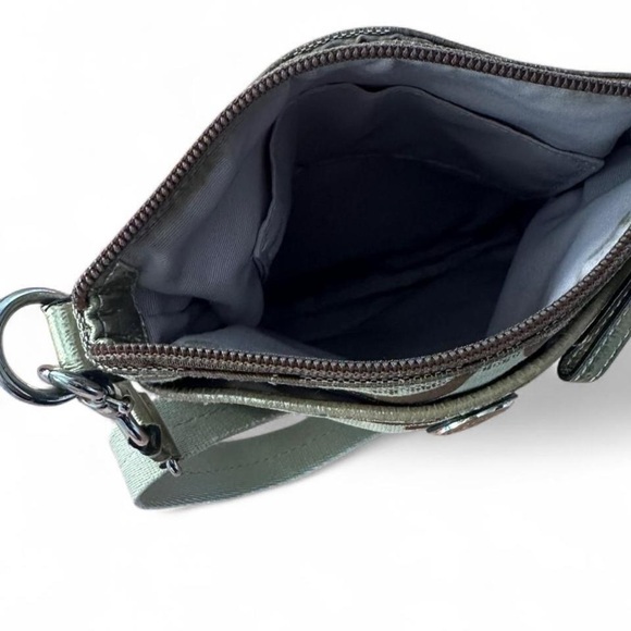 Y2K Coach Monogram Signature C Crossbody Bag - Picture 6 of 7